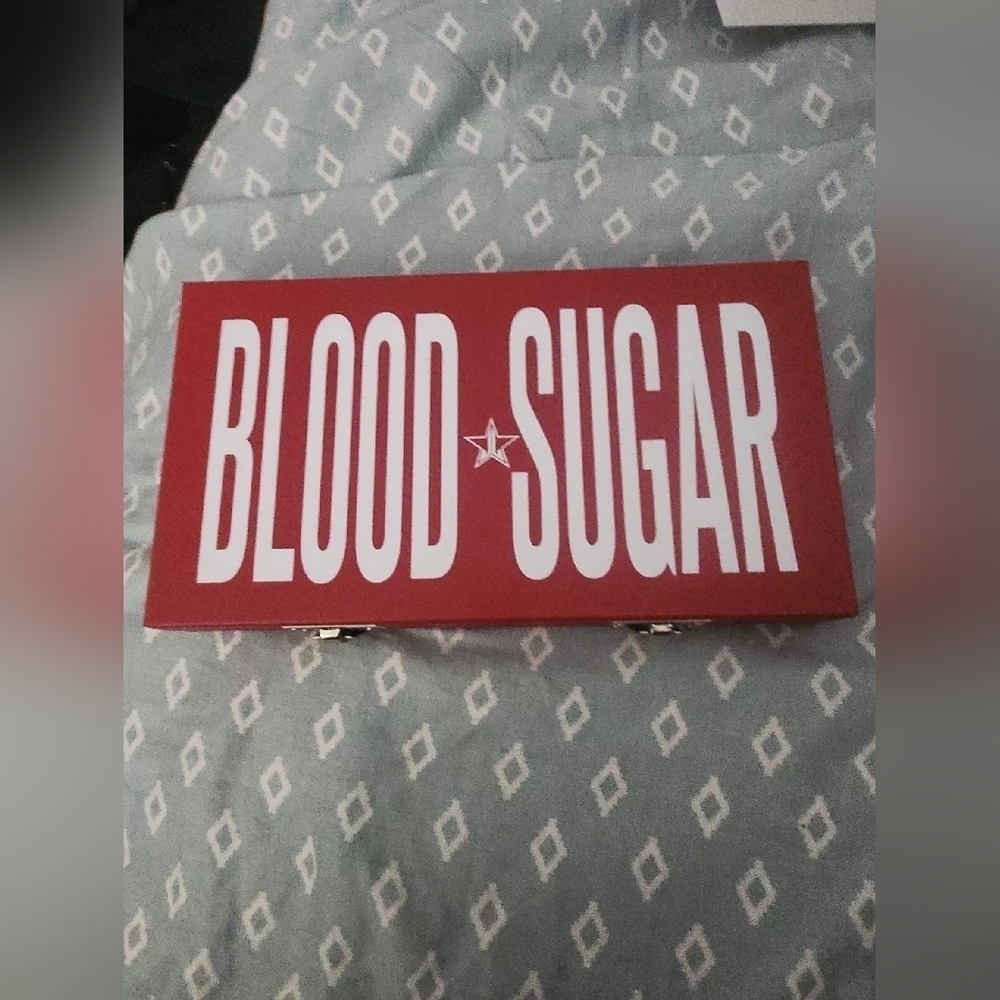 Jeffree Star Blood Sugar 18 Eyeshadows Palette New in Box - Picture 2 of 4